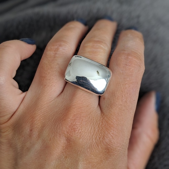SILVER  RING - Picture 2 of 3